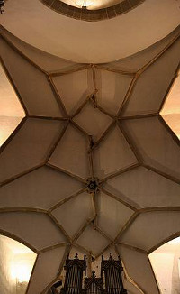 Kirchenschiffgewölbe
